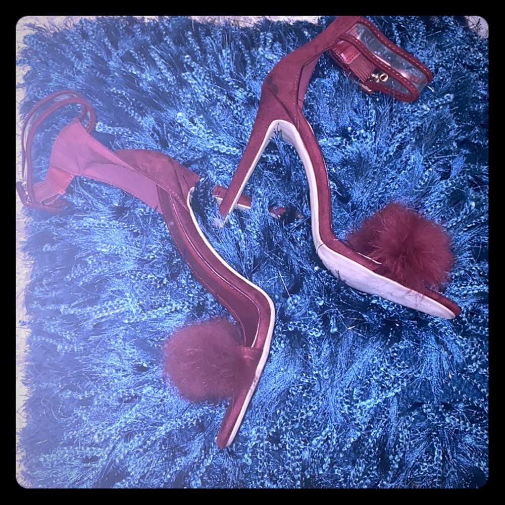 Size 10 burgundy